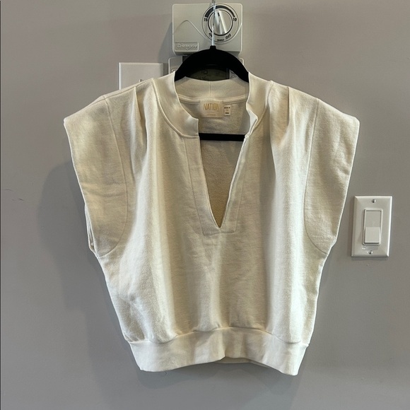 Nation Ltd Lenon Open Collar Short Sleeve Top - Picture 2 of 9